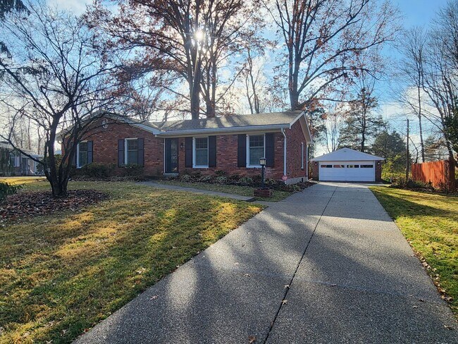 BEAUTIFUL 3 BEDROOM 2 BATH HOME / FINISHE... - BEAUTIFUL  3 BEDROOM 2 BATH HOME / FINISHE...
