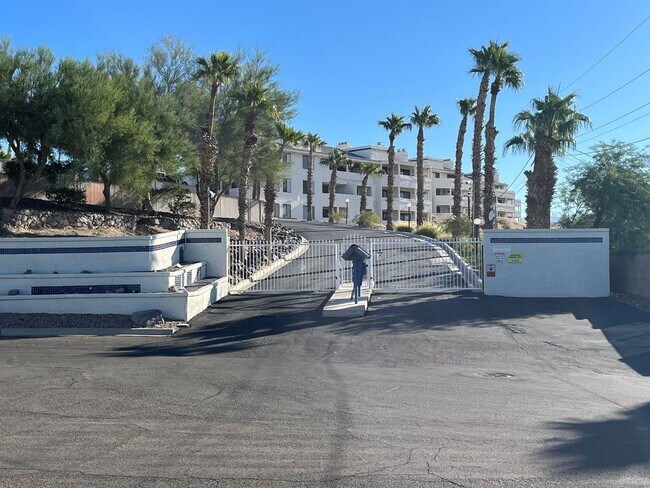 Photo - 1BR VACATION RENTAL, UTILITIES INCLUDED & ... Unidad 13B