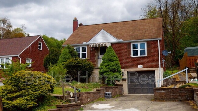Building Photo - 149 Parkwood Rd