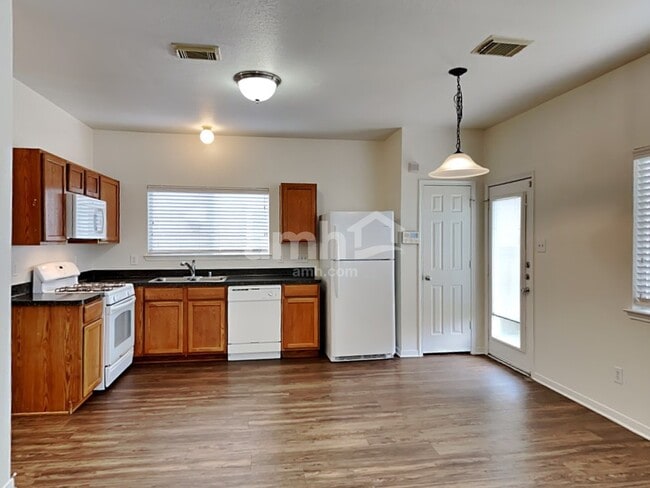 Photo - 21806 Grassy Hill Ln