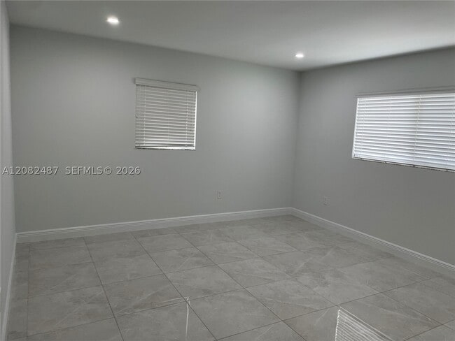 Building Photo - 8640 SW 125th St