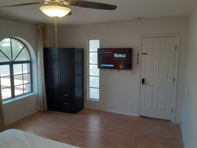 Photo - 4225 W Bluefield Ave Unit 1