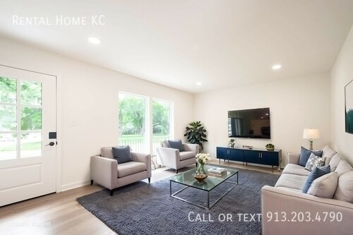 Photo - 8400 W 93rd St