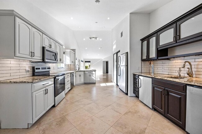Photo - 11110 SW 9th Pl Townhome