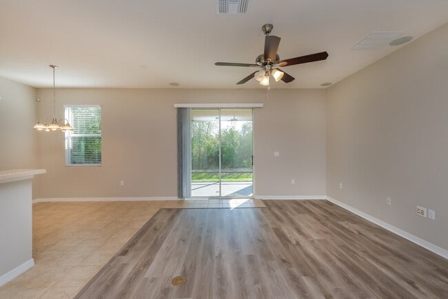 Photo - 6222 Twin Bridges Dr