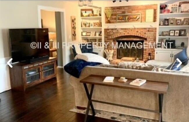 Photo - 11509 Newton St