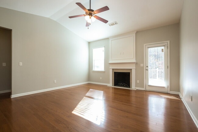 Photo - 124 Quail Bend Loop