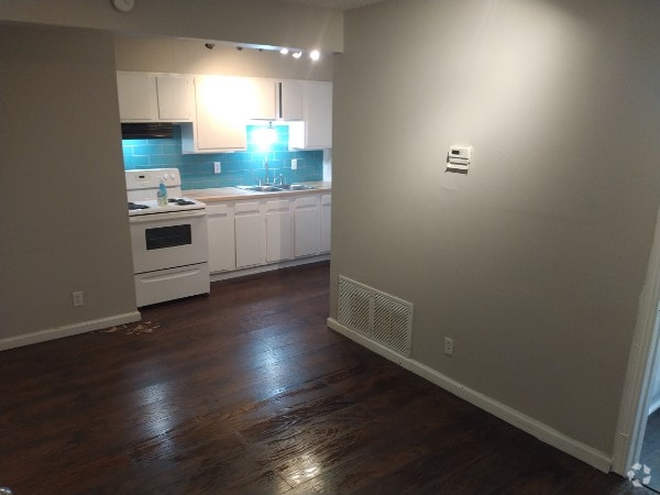 Building Photo - 719 San Antonio St Unit 2 Rental