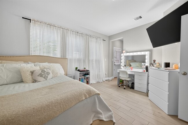 Photo - 2013 Kirby Landing Dr