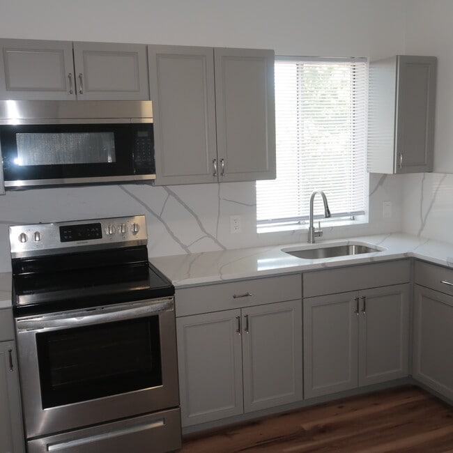 Photo - 790 Western Ave Unit Lynn, MA 3 Bedroom Apartment29