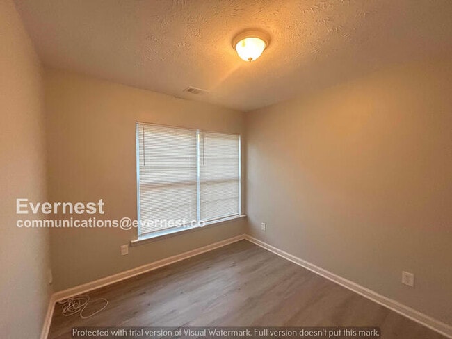 Photo - 3735 Shenfield Dr