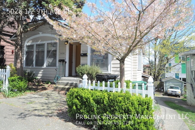 Building Photo - 5028 9th Ave NE