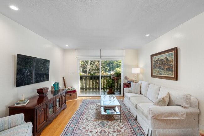 Photo - 3604 W Estates Ln
