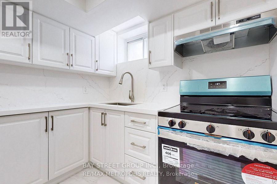 Photo - 79 Ascolda Blvd