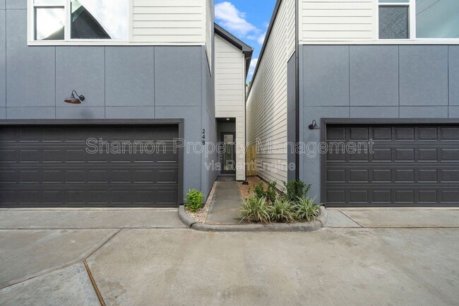 Photo - 28G Bucan St Unidad E