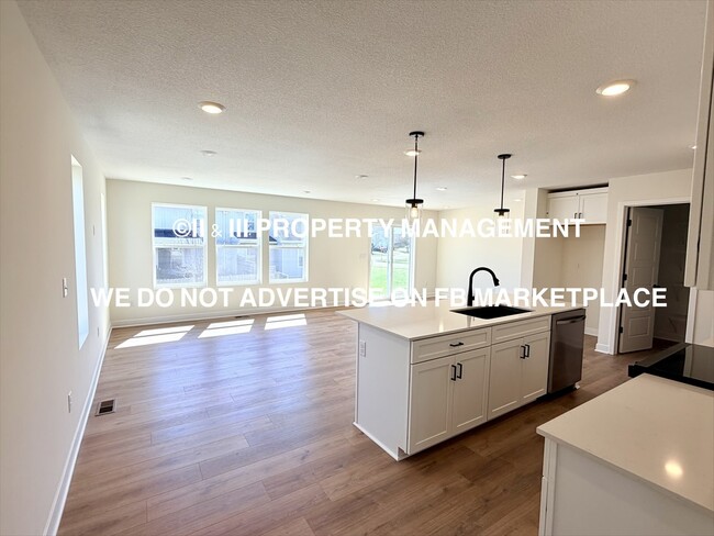 Photo - 1323 S 4th St E