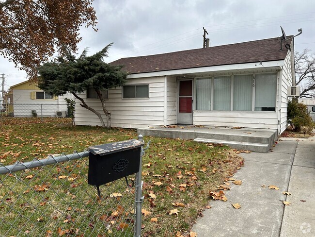 Building Photo - Cozy 3-Bedroom in Central Richland Rental