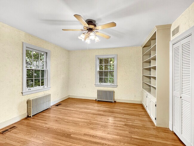 Dormitorio 1 - 307 Indian Springs Rd