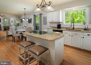 Photo - 391 Windermere Dr