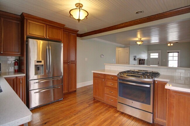 Photo - Downtown Durham Living! 2bd/2ba Home on Ge...