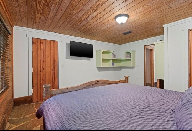 Photo - 23207 Decker Prairie-Rosehill Rd