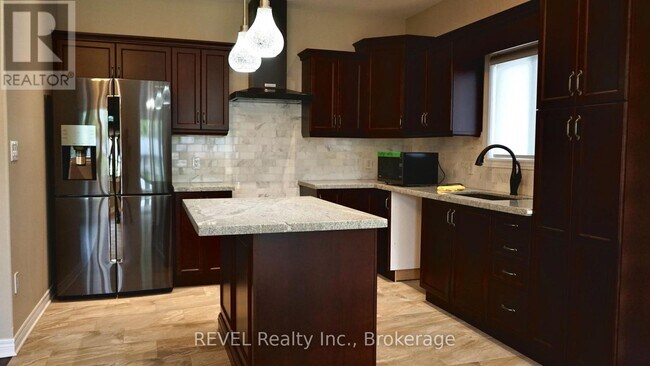 Photo - 7135 Optimist Ln
