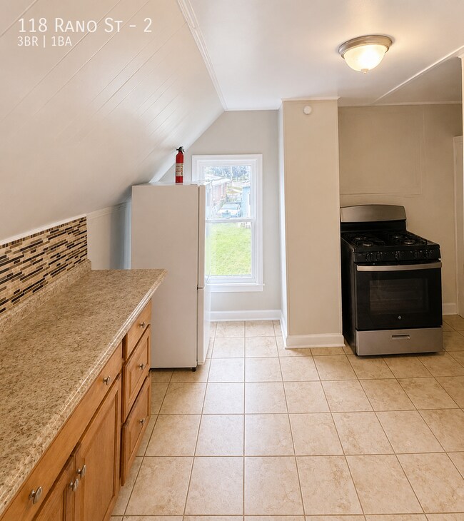 Photo - 118 Rano St Unit 2
