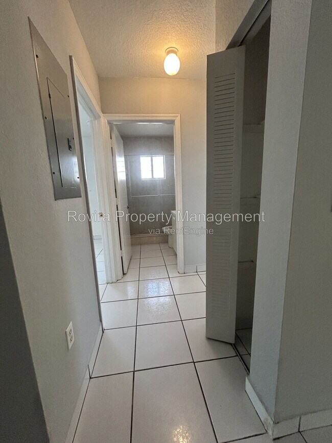 Photo - 2421 NW 99th Terrace