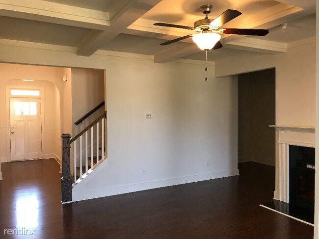 Photo - 198 Arbor Crowne Dr