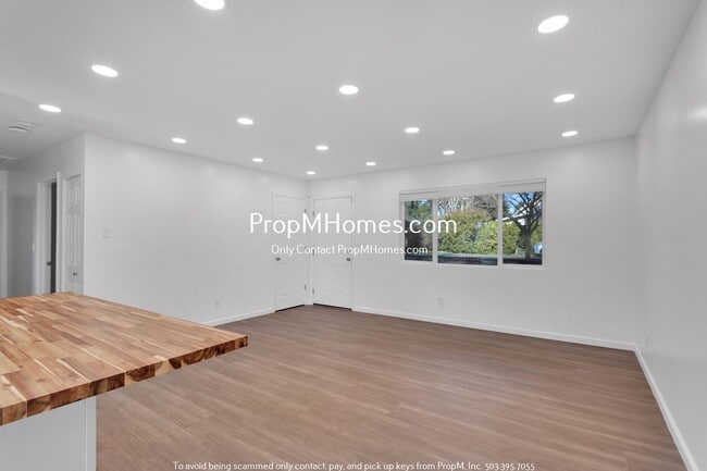 Photo - Fully Updated Three Bedroom Home in SE!