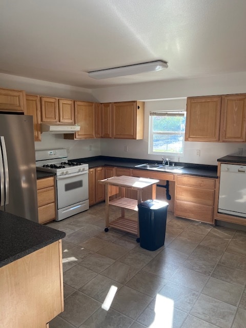 Photo - 701 W 19th Ave