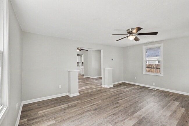 Photo - 412 Scott St