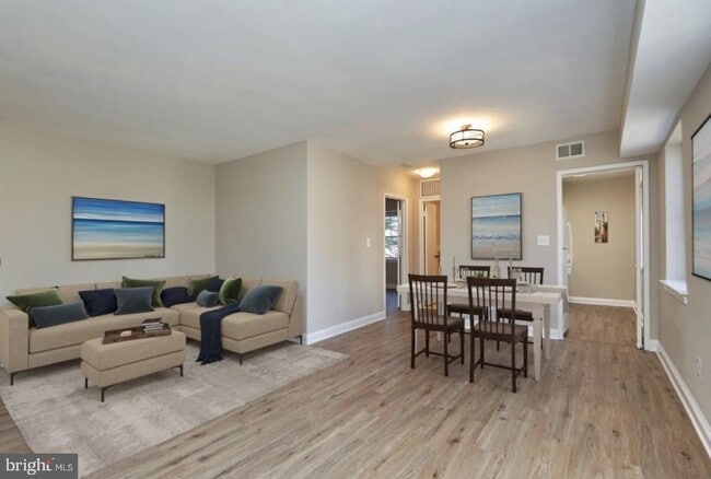 Photo - 1322 Fort Myer Dr Unit 912