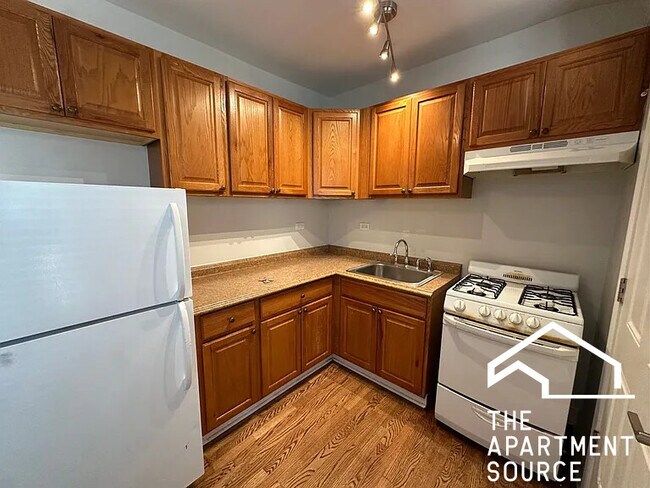 Photo - 7033 N Glenwood Ave Unit 3S