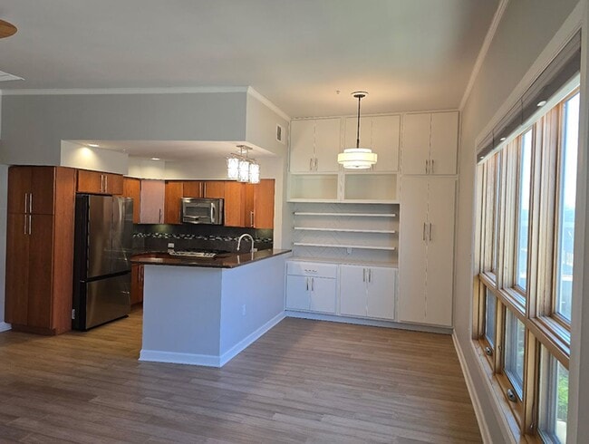 Photo - Charming Condo in Walkable Nob Hill – Comfort, Convenience & Peace of Mind