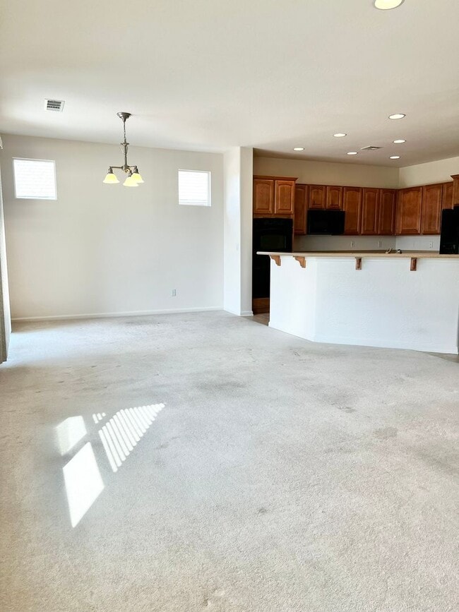 Photo - 1135 Cliff Park Way