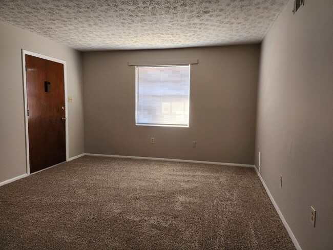 Photo - Two bedroom apartment near East 52nd and Myers Middle School Unit C