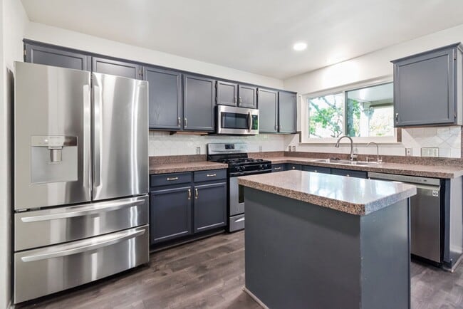 Photo - 1305 Cedar Brook Dr