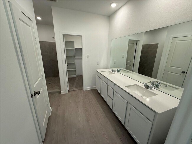 Photo - 3032 Waterwood Pass Dr