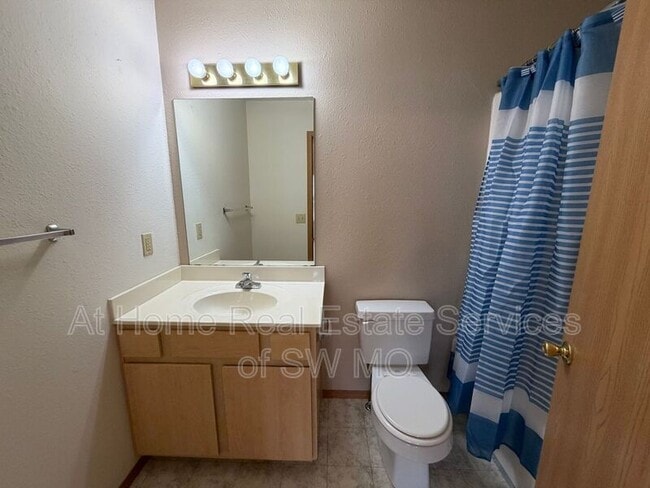 Photo - 1408 Frosty Dr