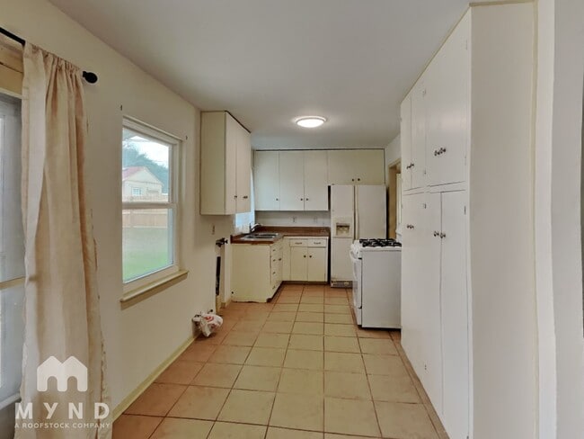 Photo - 215 Shady Rill