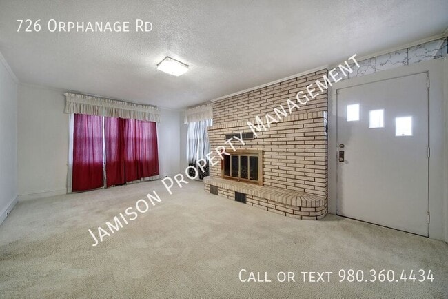 Photo - 726 Orphanage Rd