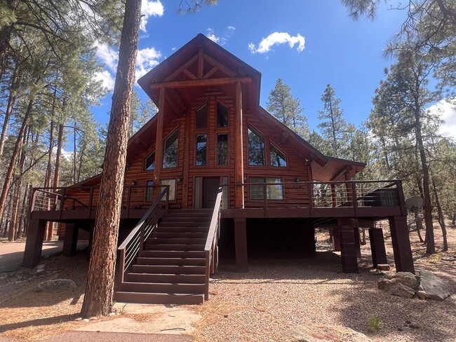 Building Photo - 3 Bedroom, 2.5 Bath Mountain Home on 1 Acre