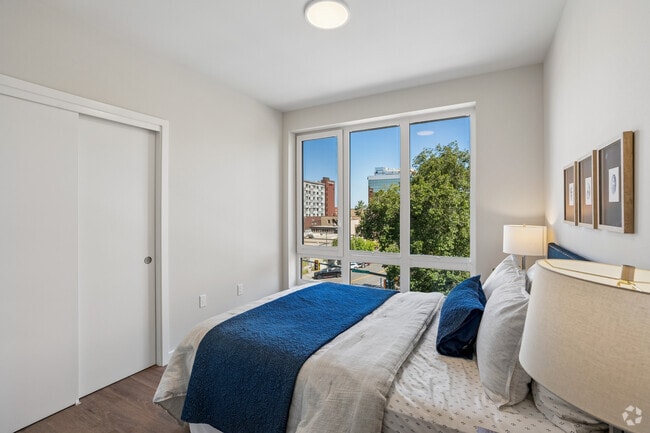 2BR, 2BA - 1,078SF - Primary Bedroom