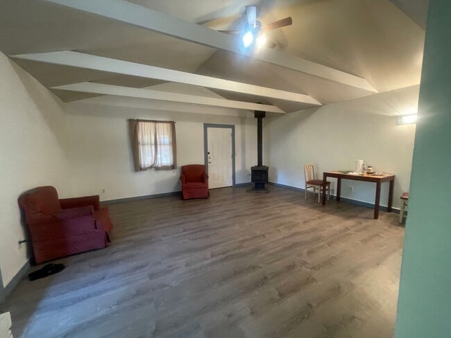 Photo - Cute Ranch style 3 bedroom home on an acre!
