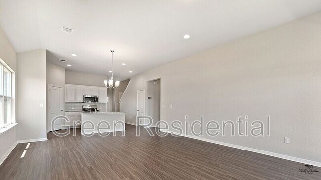 Photo - 956 Dubina Ave