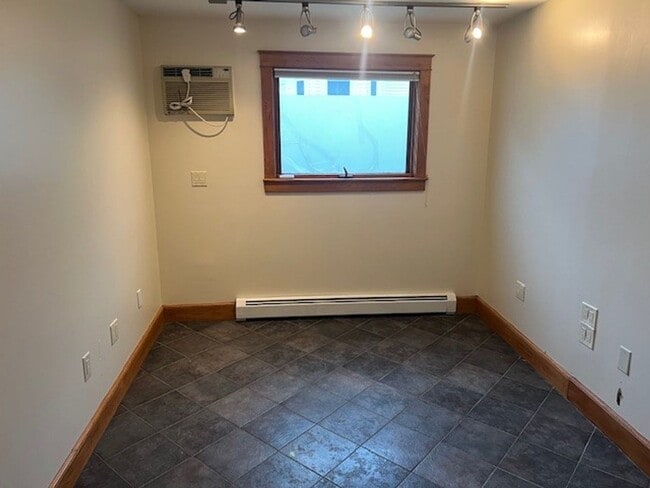 Photo - 227 Main St Unit C