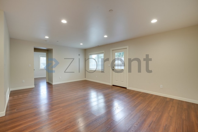 Photo - 13449 14th Ave S