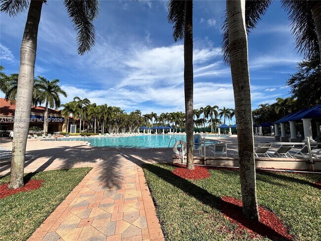 Photo - 14300 NW 16th St