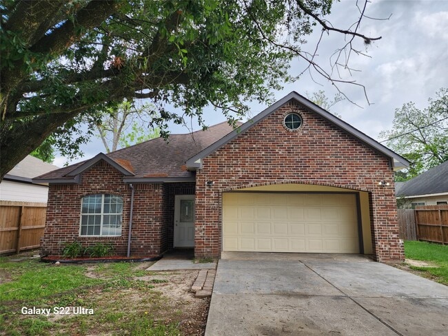 Building Photo - 1926 Wavell St